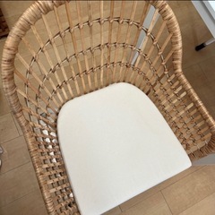 IKEA ダイニングテーブルチェアセットの画像