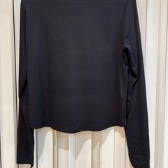 3)GU長袖カットソーの画像