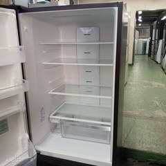 451 送料設置無料  日立　自動製氷機能付き大型冷蔵庫　375Lの画像