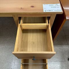 ★リユースのサカイ高崎店★TJ13552  デスク ライトブラウン H74×D64.5×W155 クリーニング済みの画像