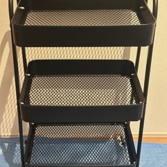 【美品】3段スチールワゴンの画像