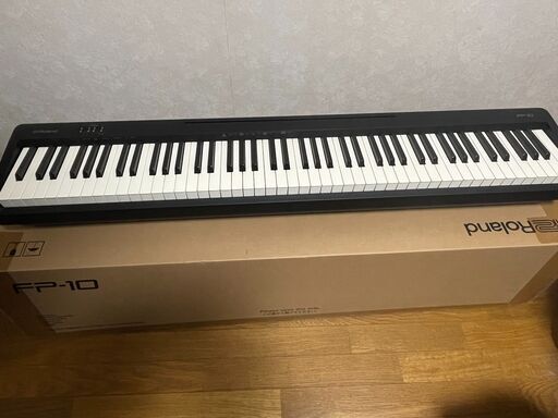 Roland FP-10 電子ピアノ
