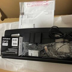 Roland FP-10 電子ピアノの画像