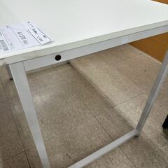 ★リユースのサカイ高崎店★TJ13555 サンワサプライズ(株) テーブル 白 H70.5×D60×W100 クリーニング済みの画像