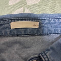 デニムシャツの画像