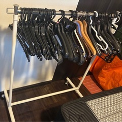 【写真要確認】キャスター付きハンガーラックの画像