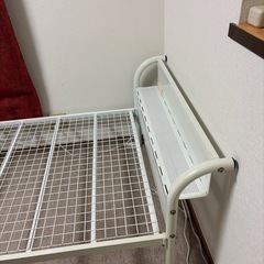 セミダブル？ 
ベッドフレーム の画像