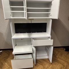 ダイニング収納の画像