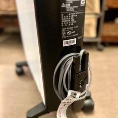 De'longhi デロンギ MDH15-BK 10-13畳 mdh15 オイルヒーター 展示品 保管品 美品 暖房 ヒーター de'longhi delonghiの画像