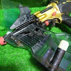 ハイコーキ(HIKOKI) NV90HMC 高圧エア釘打ち機【市川行徳店】【店頭取引限定】【中古】管理番号：ITFEBAJLTLXCの画像