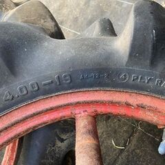 耕運機タイヤ　水田用１組　畑作業用２組の画像