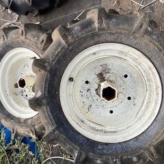 耕運機タイヤ　水田用１組　畑作業用２組の画像