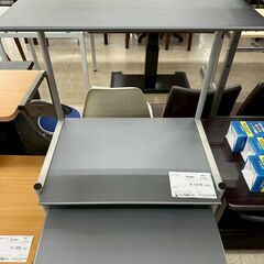 ★リユースのサカイ高崎店★TJ13560  PCデスク　 グレー H127×D45×W65 クリーニング済みの画像