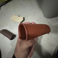 産卵筒、シェルターの画像