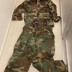 サバゲー　戦闘服、小物セットの画像