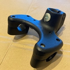 スズキ　スカイウェイブ250 ハンドルクランプ　黒塗装　マジェスティ125 流用の画像