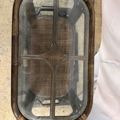 【無料】【引取限定】ラタンサイドテーブルお譲りします2025/12/7〜の画像