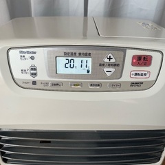 石油ファンヒーター ダイニチ 9L【分解掃除済】 ブルーヒーター FW-579LE 白の画像
