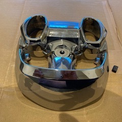 スズキ　スカイウェイブ250 ハンドルクランプカバー　マジェスティ125 流用の画像