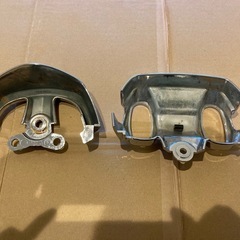 スズキ　スカイウェイブ250 ハンドルクランプカバー　マジェスティ125 流用の画像