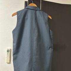 dazy ジレ ダークグレー Sサイズの画像