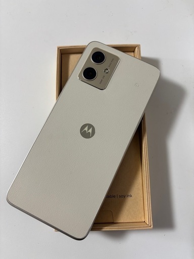 MOTOROLA／moto g 64y 5G／バニラクリーム