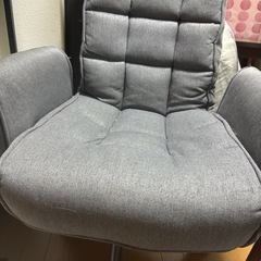 椅子 チェア リクライニングチェア 一人用 回転チェア 肘付き ダイニングチェア ダイニング リクライニング 回転 座椅子 ハイバック 回転椅子 折りたたみ コンパクト アイリスオーヤマの画像