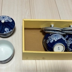 蓋付き湯呑みセットの画像