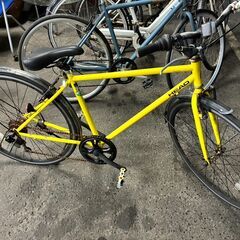 【リサイクルショップどりーむ荒田店】No.597 クロスバイク　28インチ　ギア切替無し（固定4速）サドル上下不可の画像