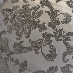 ジェニファーテイラー　ソファーの画像