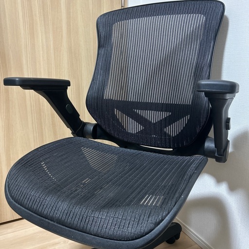 Bayside Furnishings メッシュオフィスチェアー