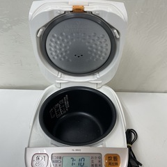 R403 ☀️ ZOJIRUSHI 炊飯ジャー 3合炊き 17年製 NL-BB05 ⭐ 動作確認済 ⭐ クリーニング済の画像