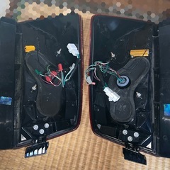 値下げしました⭕️☆30プリウス  レッドテール☆の画像