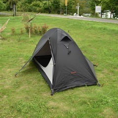 1人での
テントの画像