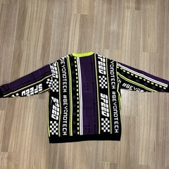 Bershka メンズ　XL セーターの画像