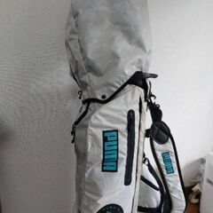 PUMAゴルフバックの画像
