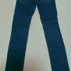 「HARE」のスキニーデニムの画像