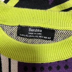 Bershka メンズ　XL セーターの画像