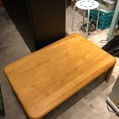 折りたたみテーブル　天然木の画像