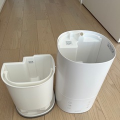 アイリスオーヤマ加湿器AHM-HU55A 2023年製の画像
