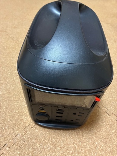 【美品ソーラーパネルつき】電源革命！ありそうでなかった「電池が交換できる」ポータブル電源S600W