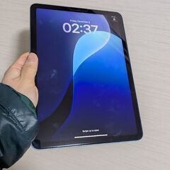 iPad Air 5 Wi-Fi 64GB｜動作良好・ガラスフィルム＆新品ケース付きの画像