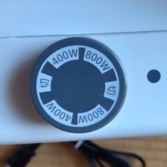 美品 ほぼ未使用 ニトリ 赤外線電気ストーブ パワフル暖房ヒーター 800W!の画像