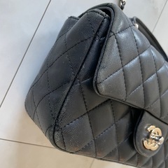 CHANELキルティングショルダーバッグの画像