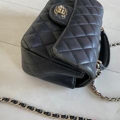 CHANELキルティングショルダーバッグの画像