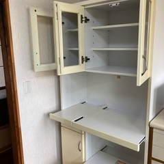 あげます‼︎ 食器棚‼︎の画像