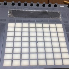 Ableton Push2 MIDIコントローラーの画像