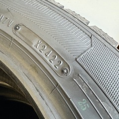 新品❗️185/55/16冬グットイヤーの画像