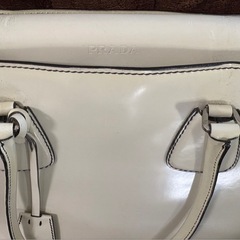 PRADA プラダ　ハンドバッグの画像
