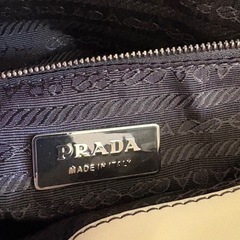 PRADA プラダ　ハンドバッグの画像